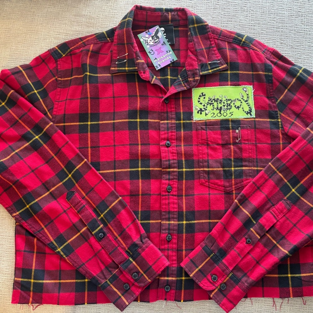 NWT Marsanne/Trisha Paytas Sadboy2005 flannel  Size L